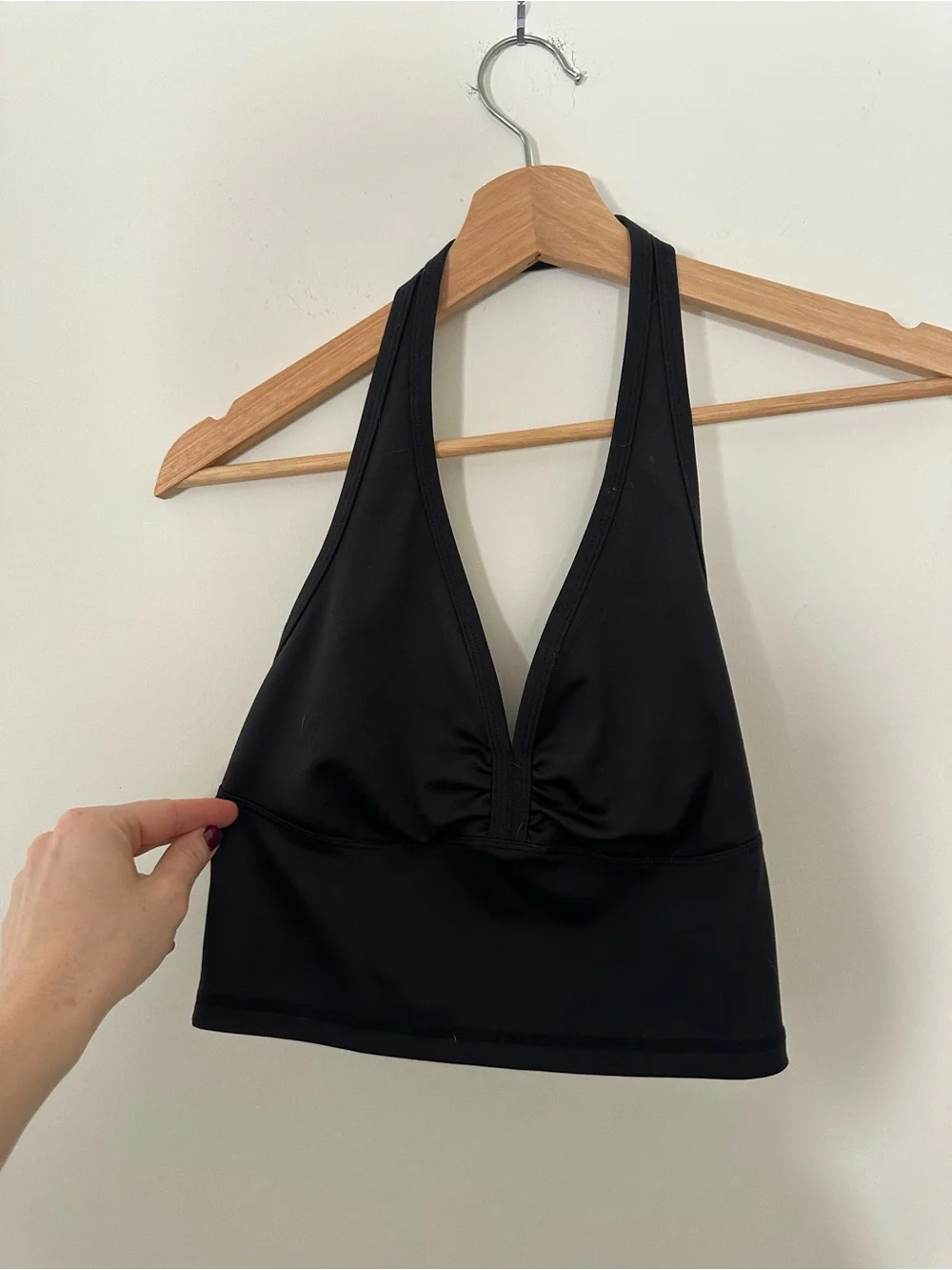Frankie’s Bikinis Lively Halter Sports Bra Size M